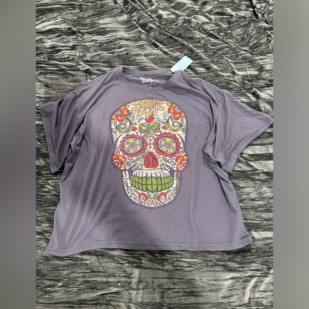 Skeleton top